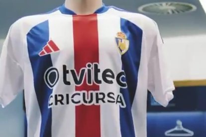 Nueva equipación de la Ponferradina.