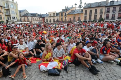 La provincia de León se moviliza con la Roja para la final del Mundial.
