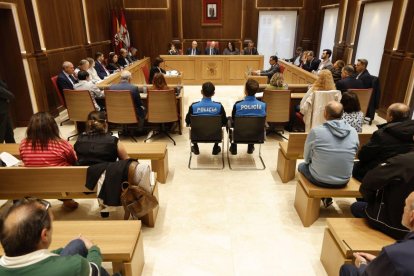 Un Pleno celebrado en el Ayuntamiento de León.