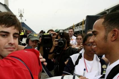 Después de la carrera llega el análisis y la valoración de los principales participantes. Lewis Hamilton, quien no quiso hacer reflexión, simplemente aseguró que «con un poco de suerte» podría haber ganado.