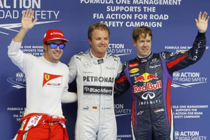 Alonso, Rosberg y Vettel saldrán tercero, primero y segundo, respectivamente, de la parrilla del GP de Baréin.