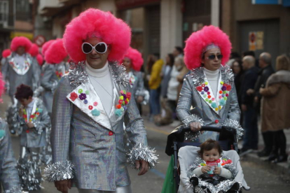 La Bañeza se encuentra en el ecuador de sus fiestas carnavaleras, pero si lo que ya ha pasado ha sido espectacular, lo mejor está aún por llegar. RAMIRO