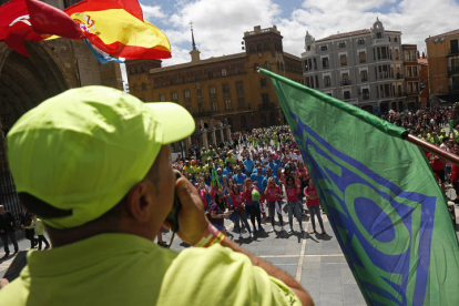 Concentración de peñas y festejos. F. Otero Perandones.