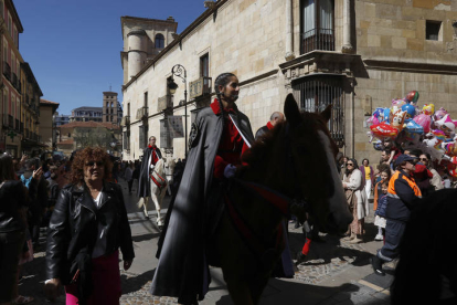 Pregón a caballo de las Siete Palabras. FERNANDO OTERO