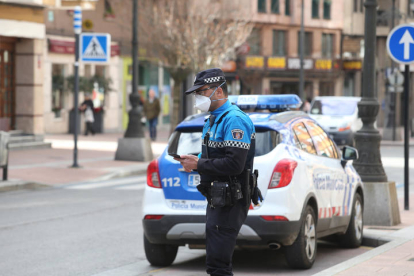 Policía Municipal Ponferrada: Teléfono y localización. Foto archivo