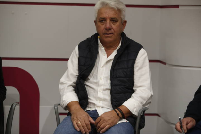 Senén Presa, teniente de alcalde del Ayuntamiento de Riaño. RAMIRO