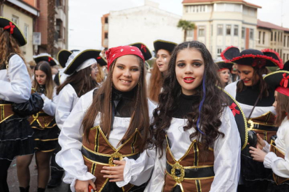 El gran desfile del Carnaval de La Bañeza. J. NOTARIO