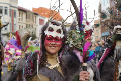 El gran desfile del Carnaval de La Bañeza. J. NOTARIO