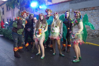 El gran desfile del Carnaval de La Bañeza. J. NOTARIO