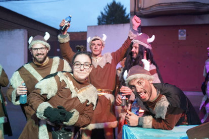 El gran desfile del Carnaval de La Bañeza. J. NOTARIO