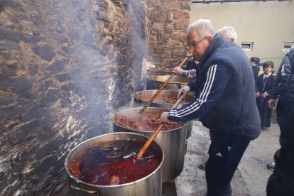 Procesión del Santo Potajero en La Bañeza. RAMIRO