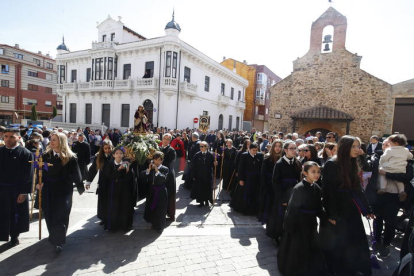 Procesión del Santo Potajero en La Bañeza. RAMIRO