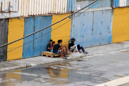 Un grupo de niños se fugan para evitar ser devueltos a Marruecos. REDUAN DRIS