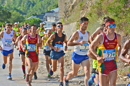 El Nacional de Carreras por Montaña reunió a los mejores especialistas nacionales, parte de ellos atletas de la provincia de León. RUBÉN