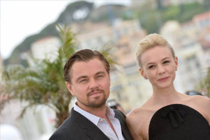 DiCaprio junto a la actriz británica Carey Mulligan durante el photocall de 'El gran Gatsby'. Foto: AFP