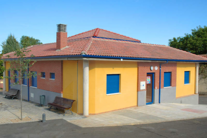 La guardería infantil está ubicada en Ribaseca.