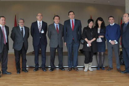 Los procuradores y los representantes de las Federaciones de León, Palencia y Burgos.