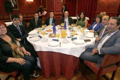 Amor Franco Martínez, Pablo Roberto, Francisco Andrés y Río, Ángel Miguel Díez, Anselmo Miguélez, Adela Álvarez, Noelia Alonso, Salustiano López y José Luis Burón.