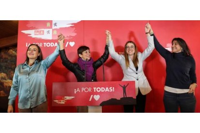 Acto de la ministra de Política Territorial y portavoz del Gobierno de España, Isabel Rodríguez, ayer en Aguilar de Campoo. BRÁGIMO