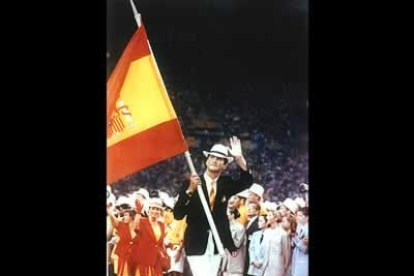 En 1992, el Príncipe era uno de los protagonistas de la ceremonia de inauguración de los Juegos Olímpicos de Barcelona. Don Felipe fue el abanderado del equipo olímpico español y compitió en la especialidad de vela.