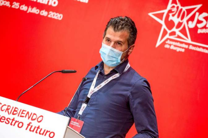 El secretario general de los socialistas de Castilla y León, Luis Tudanca. SANTI OTERO