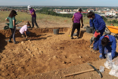Imagen de las excavaciones en el solar del yacimiento. DL
