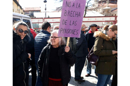 Manifestación de pensionistas en León.