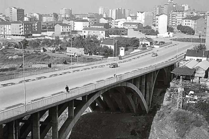 El puente García Ojeda recién construido. ARCHIVO NICOLÁS MULLER