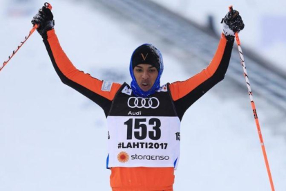 Adrián Solano protagonizó la prueba más torpe del Mundial de esquí.