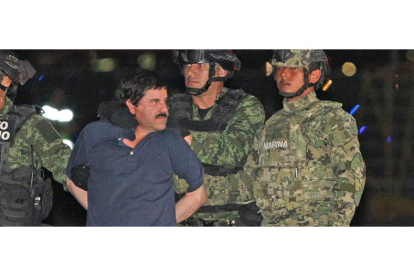 El narcotraficante Joaquín «el Chapo» Guzmán tras ser capturado y trasladado a EE UU para ser juzgado. MARIO GUZMÁN
