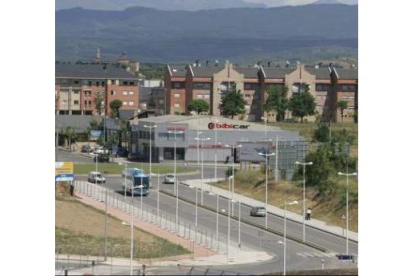 La avenida de Asturias es una de las vías con mayor afluencia de tráfico