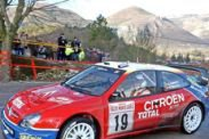 Carlos Sainz se estrena con su Citroen Xsara en Montecarlo