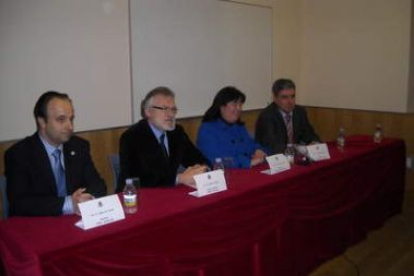 José Luis Torres, José Luis Prieto, Ana Luisa Durán y Graciliano Palomo, en la inauguración del curs