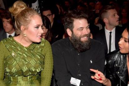 Adele y su exmarido, Simon Konecki, en la ceremonia de los Grammy del 2017, en Los Ángeles.