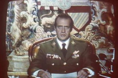 El Rey Juan Carlos, dirigiéndose a los españoles tras el golpe de Estado.