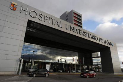 Imagen del Hospital Universitario de León. JESÚS F. SALVADORES