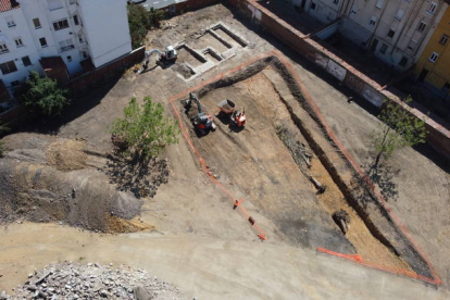 Imagen área de la zona antes de la excavación de los restos iniciada estos días. M. ARGÜELLO