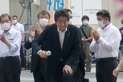 El ex primer ministro japonés Shinzo Abe, durante el acto electoral celebrado en Nara. JIJI PRESS