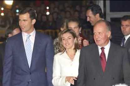 En el Teatro Real de Madrid, donde se celebró el concierto, todas las miradas recayeron en la pareja.