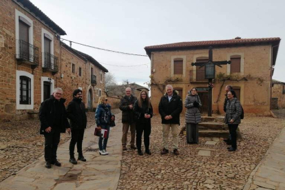 La Comisión Territorial de Patrimonio Cultural se celebró ayer en Castrillo de los Polvazares. DL