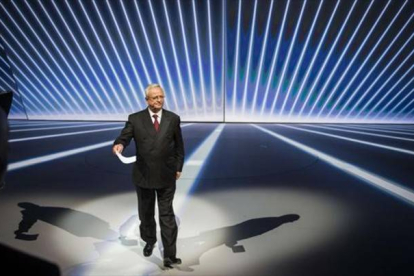 El primer ejecutivo de Volkswagen, Martin Winterkorn, en el salón del automóvil en Fráncfort este septiembre.