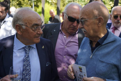 La Peña Real Madrid-Cultural Leonesa celebró este domingo su tradicional comida de confraternización. J. NOTARIO