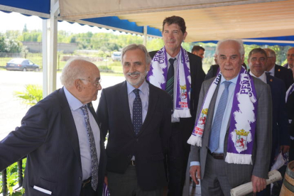 La Peña Real Madrid-Cultural Leonesa celebró este domingo su tradicional comida de confraternización. J. NOTARIO