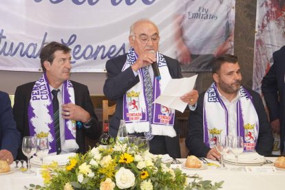 La Peña Real Madrid-Cultural Leonesa celebró este domingo su tradicional comida de confraternización. J. NOTARIO