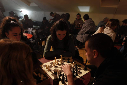 Una partida de ajedrez en las últimas jornadas del CCAN. JESÚS F. SALVADORES