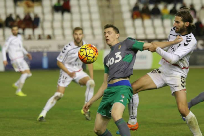 La Ponferradina consiguió un valioso empate ante el Albacete.
