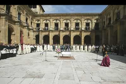 Este acto despierta gran espectación entre los leoneses por los argumentos con los que cada uno de los representantes defienden sus posturas.