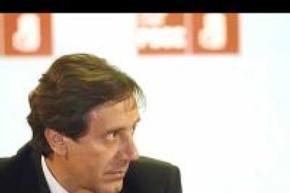 Ángel Villalba se presenta, por segunda vez, como candidato del partido socialista al Gobierno autonómico de Castilla y León.