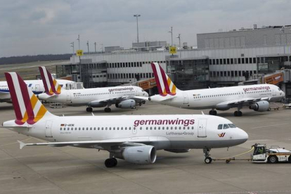 Aviones de Germanwings en el aeropuerto de Dusseldorf, a finales de marzo.
