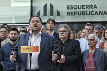 Oriol Junqueras en rueda de prensa en la sede de ERC para comentar el tema de las grabaciones de Jorge Fernández Díaz.
